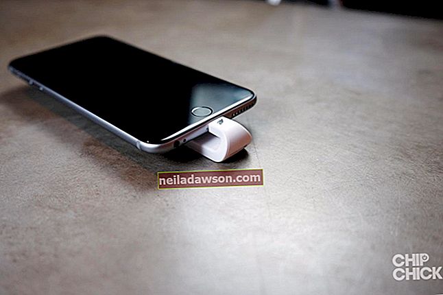 
   Elfogadja-e az iPhone egy MicroSD-kártyát?
  